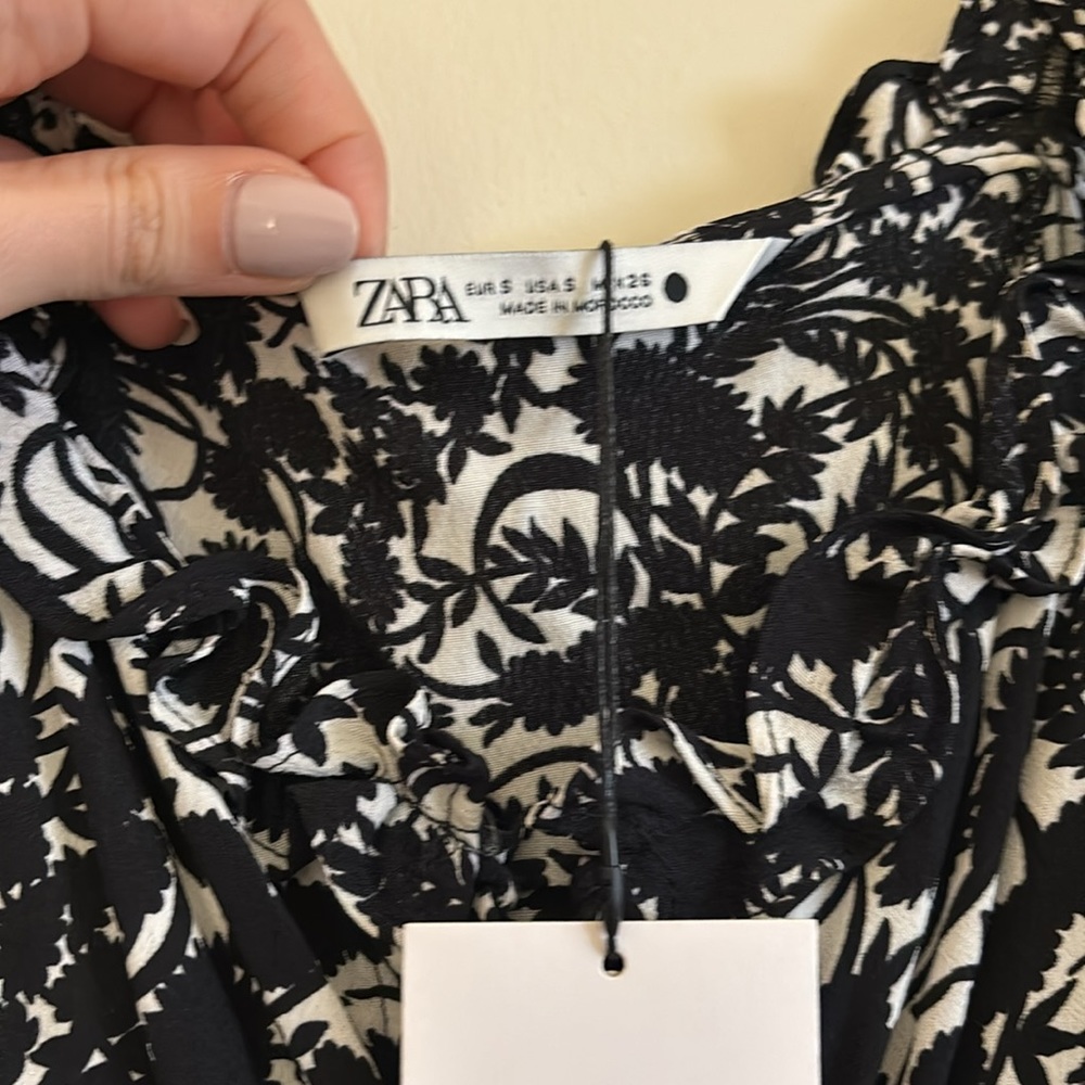 Printed Tank Top - Picture 3 of 3